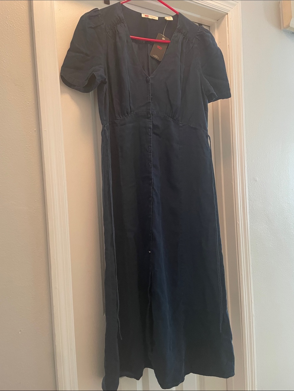 Levi's Navy V‑Neck Button Midi Dress